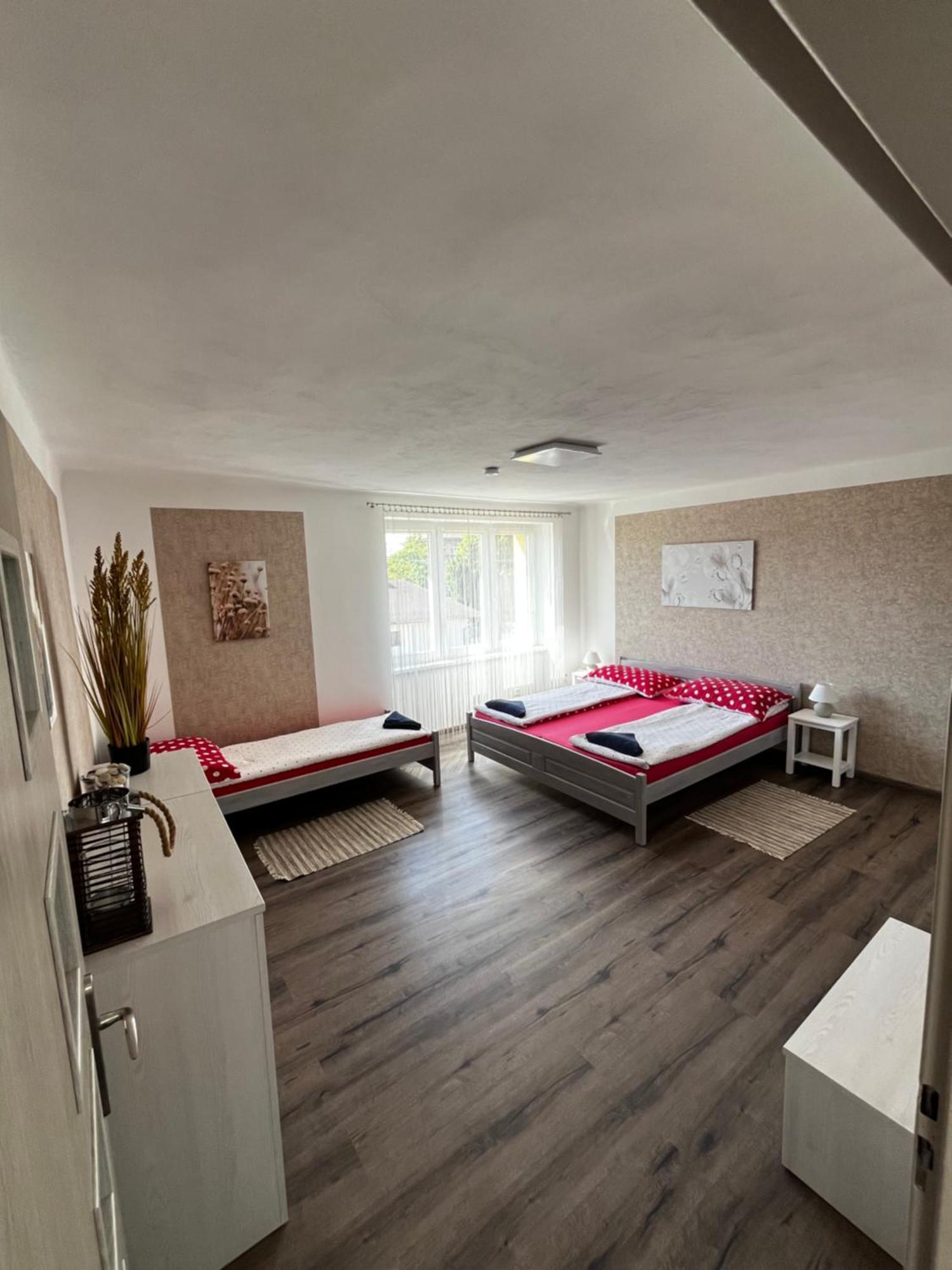 Apartmany Polepy Exterior foto
